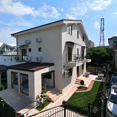 Casa Di Sonia بيت ضيافة إيفوري نورد